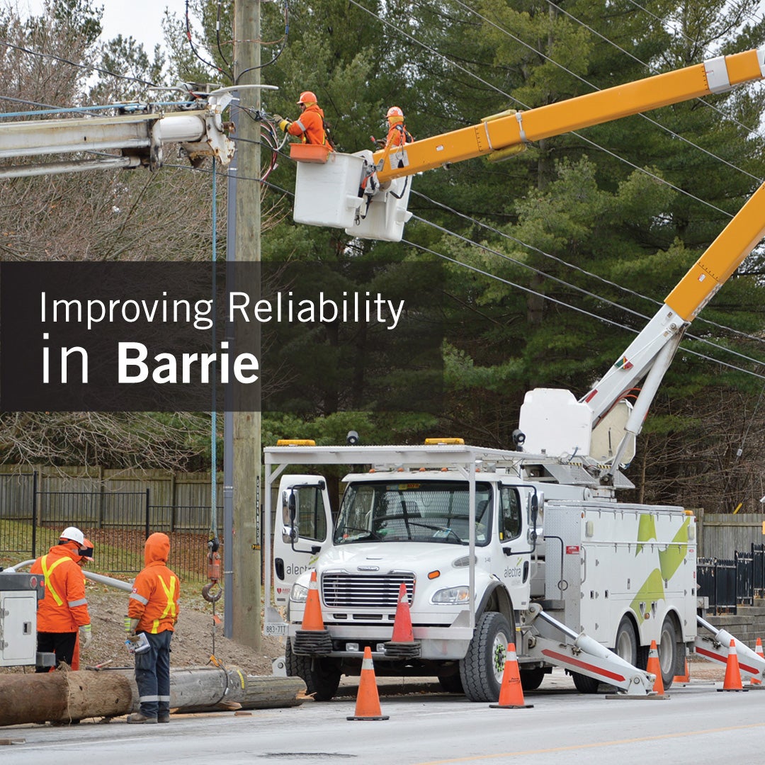 Image of Alectra employees working on powerlines